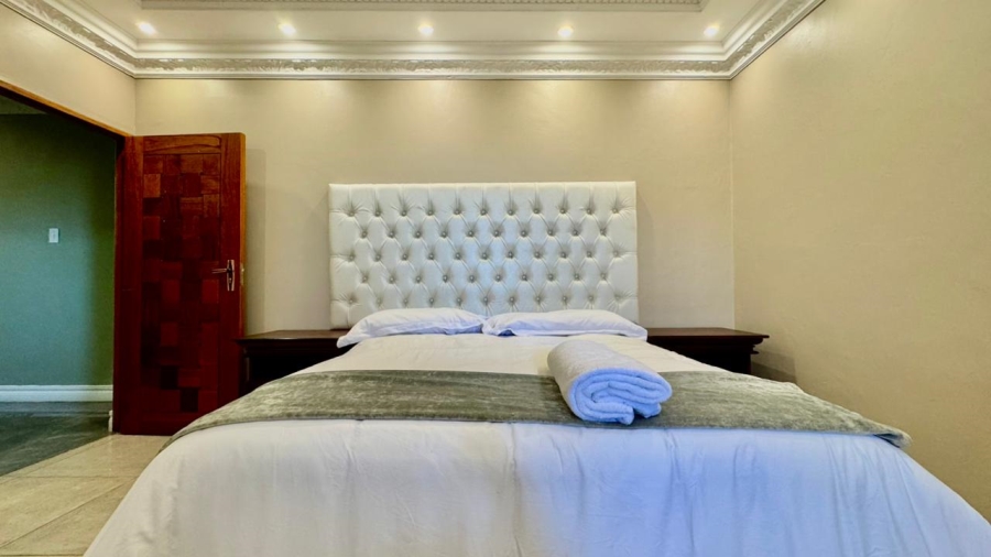 To Let 4 Bedroom Property for Rent in Sunnyridge KwaZulu-Natal
