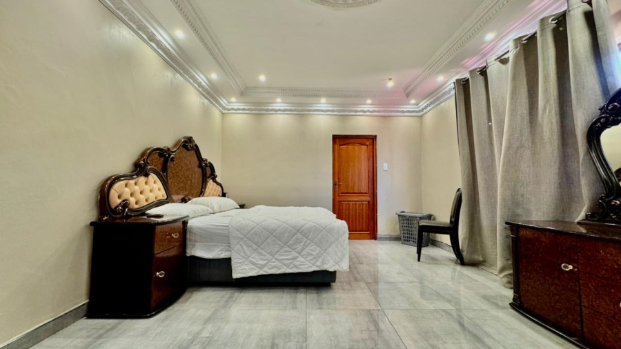 To Let 4 Bedroom Property for Rent in Sunnyridge KwaZulu-Natal