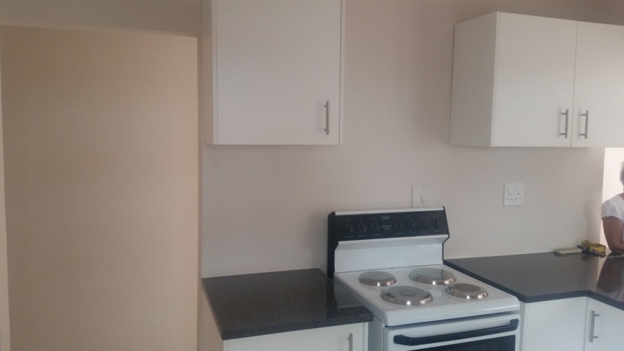 To Let 2 Bedroom Property for Rent in Pinetown KwaZulu-Natal