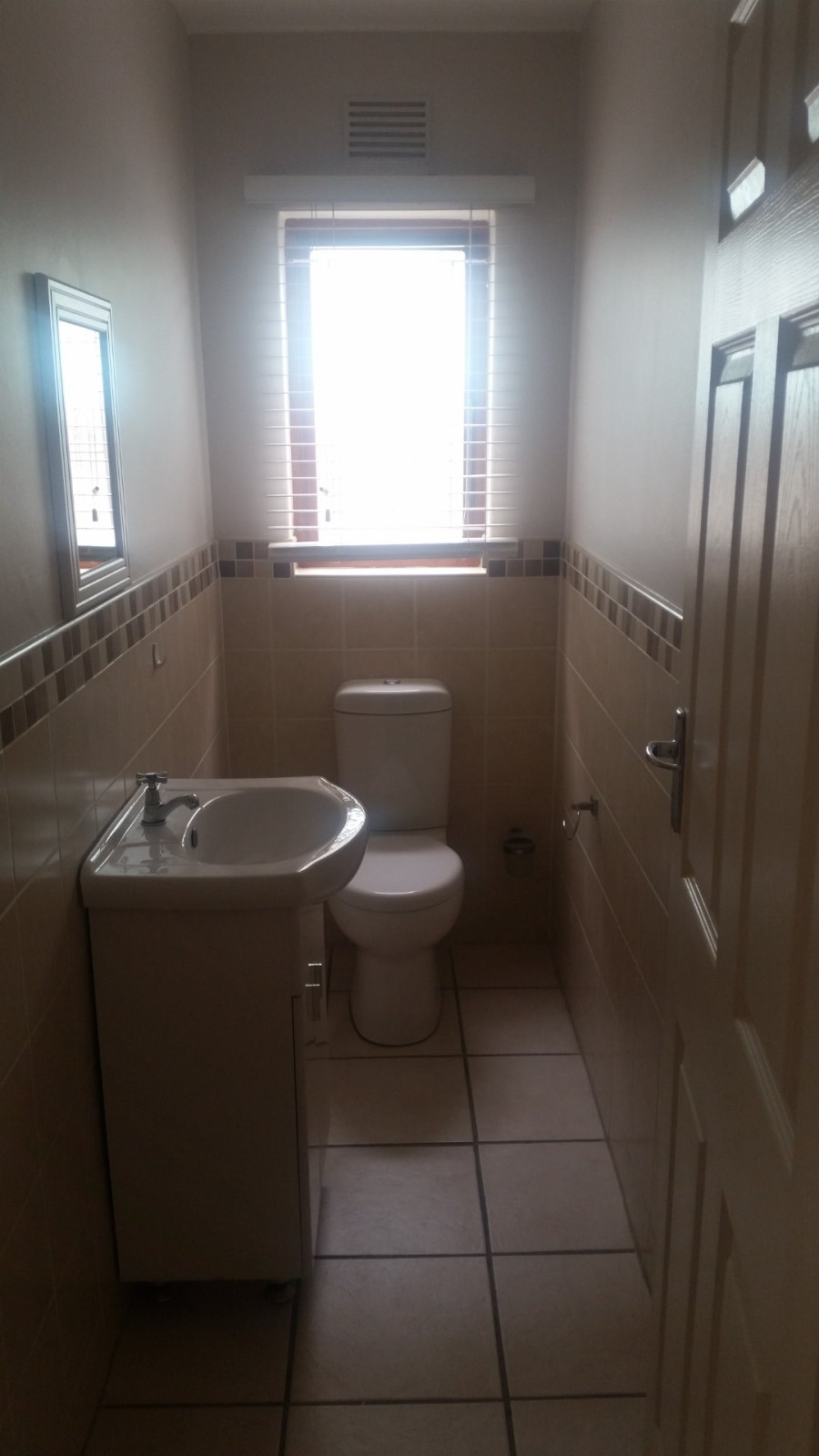 To Let 2 Bedroom Property for Rent in Pinetown KwaZulu-Natal