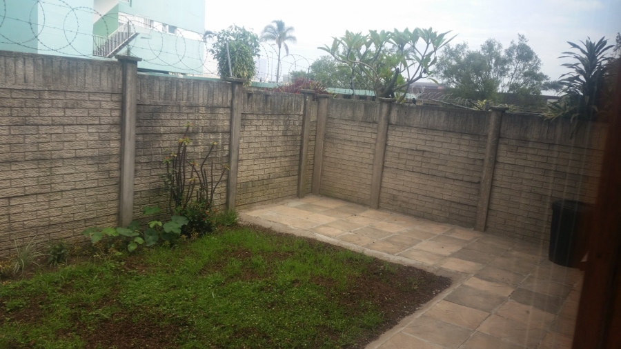 To Let 2 Bedroom Property for Rent in Pinetown KwaZulu-Natal