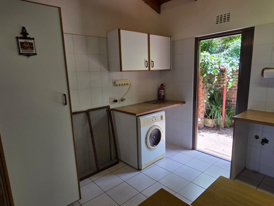 3 Bedroom Property for Sale in Umtentweni KwaZulu-Natal