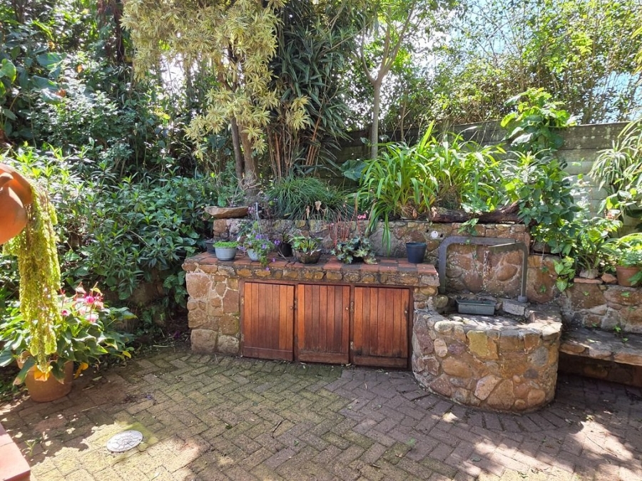 3 Bedroom Property for Sale in Umtentweni KwaZulu-Natal