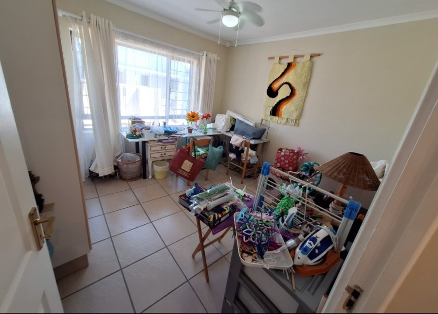 3 Bedroom Property for Sale in Uvongo KwaZulu-Natal