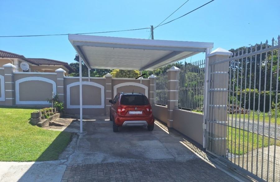 3 Bedroom Property for Sale in Uvongo KwaZulu-Natal