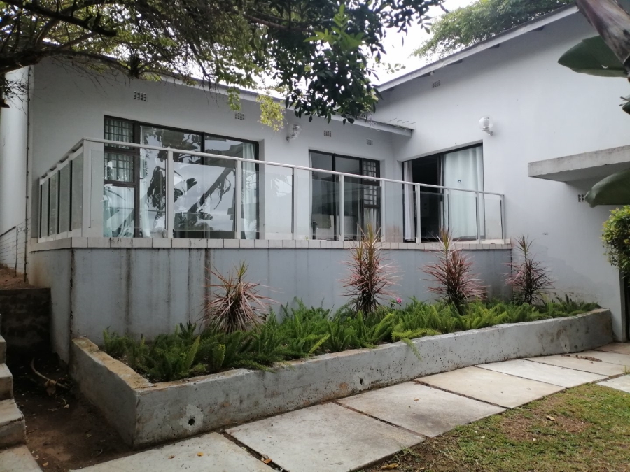 4 Bedroom Property for Sale in Uvongo KwaZulu-Natal