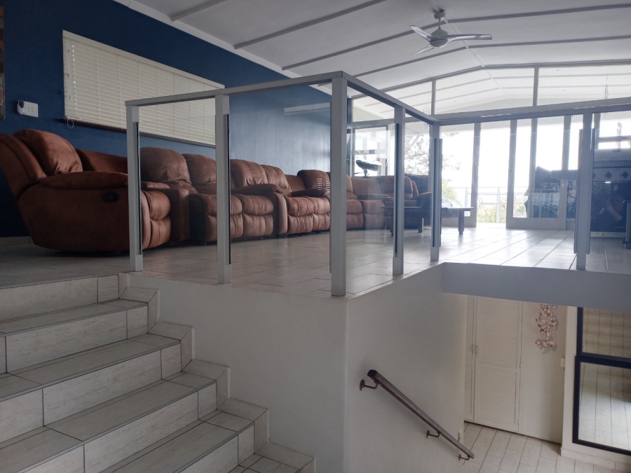 4 Bedroom Property for Sale in Uvongo KwaZulu-Natal