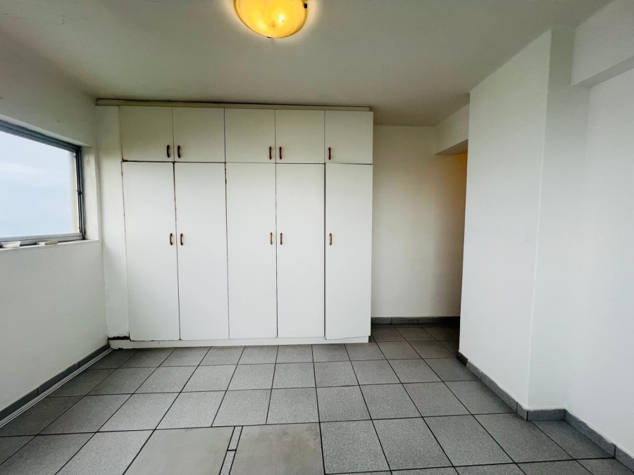 To Let 1 Bedroom Property for Rent in Athlone Park KwaZulu-Natal