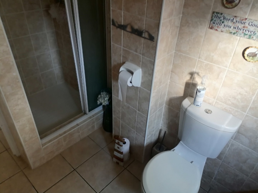 4 Bedroom Property for Sale in Uvongo Beach KwaZulu-Natal