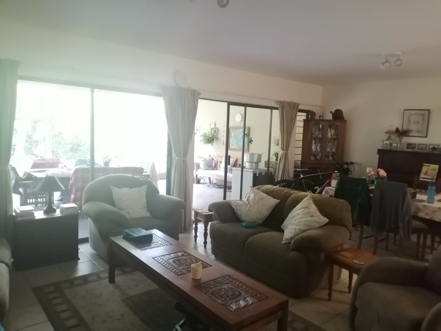 4 Bedroom Property for Sale in Uvongo Beach KwaZulu-Natal
