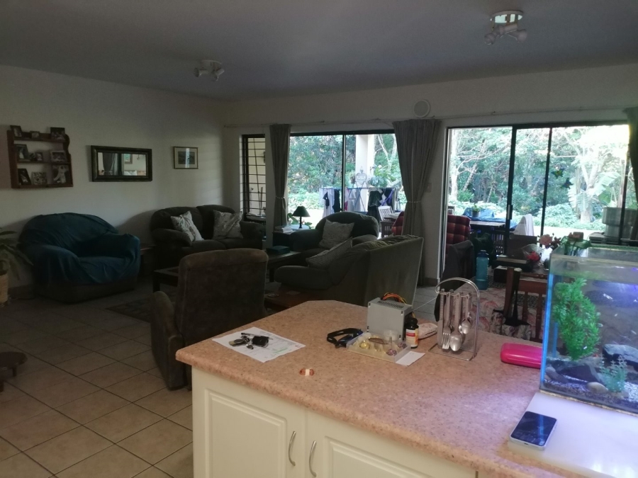 4 Bedroom Property for Sale in Uvongo Beach KwaZulu-Natal