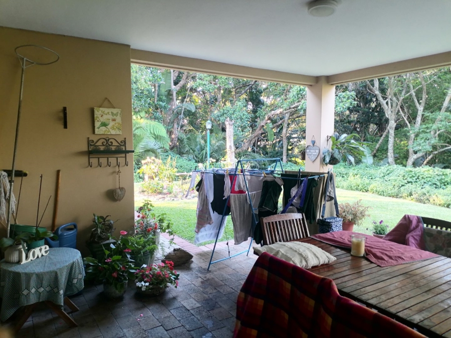 4 Bedroom Property for Sale in Uvongo Beach KwaZulu-Natal