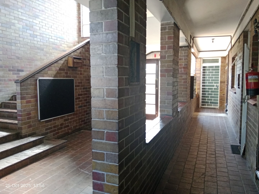 1 Bedroom Property for Sale in Scottsville KwaZulu-Natal