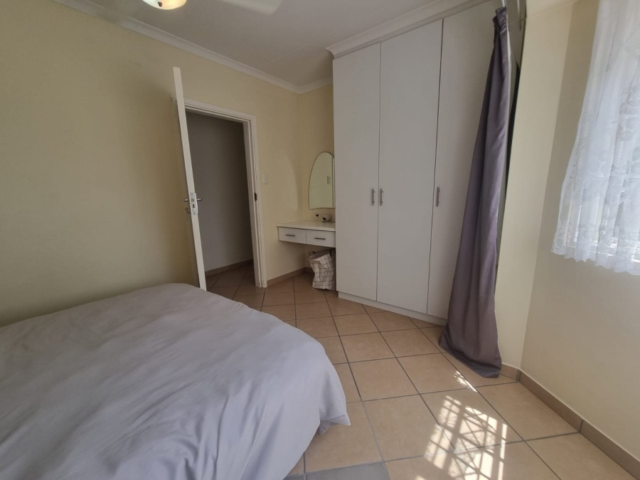 3 Bedroom Property for Sale in Umtentweni KwaZulu-Natal