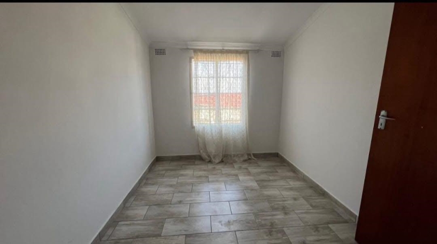 5 Bedroom Property for Sale in Northdale KwaZulu-Natal