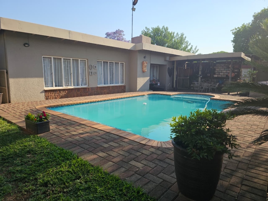 3 Bedroom Property for Sale in Amajuba Park KwaZulu-Natal
