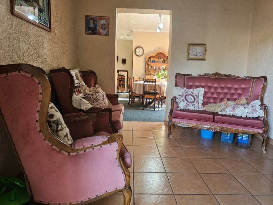 3 Bedroom Property for Sale in Amajuba Park KwaZulu-Natal