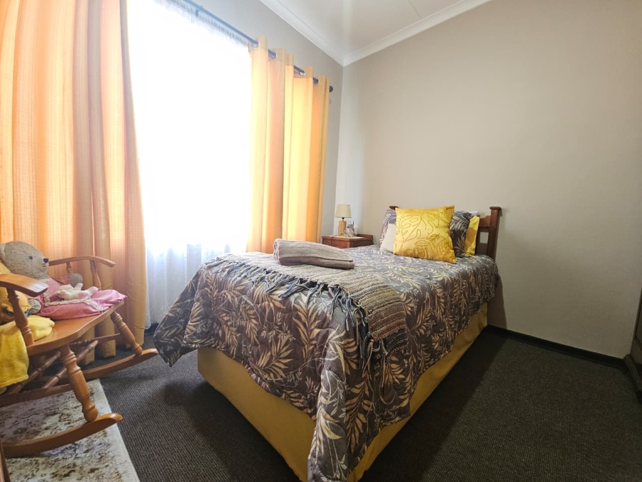 3 Bedroom Property for Sale in Amajuba Park KwaZulu-Natal