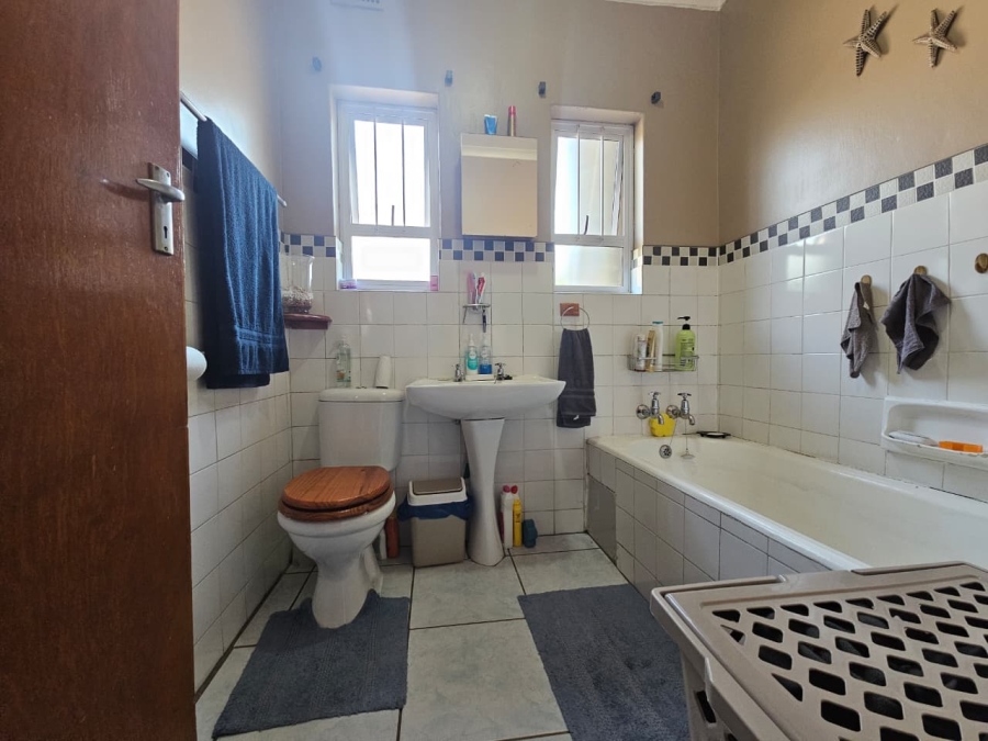 3 Bedroom Property for Sale in Amajuba Park KwaZulu-Natal