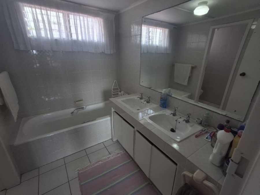 3 Bedroom Property for Sale in Southbroom KwaZulu-Natal