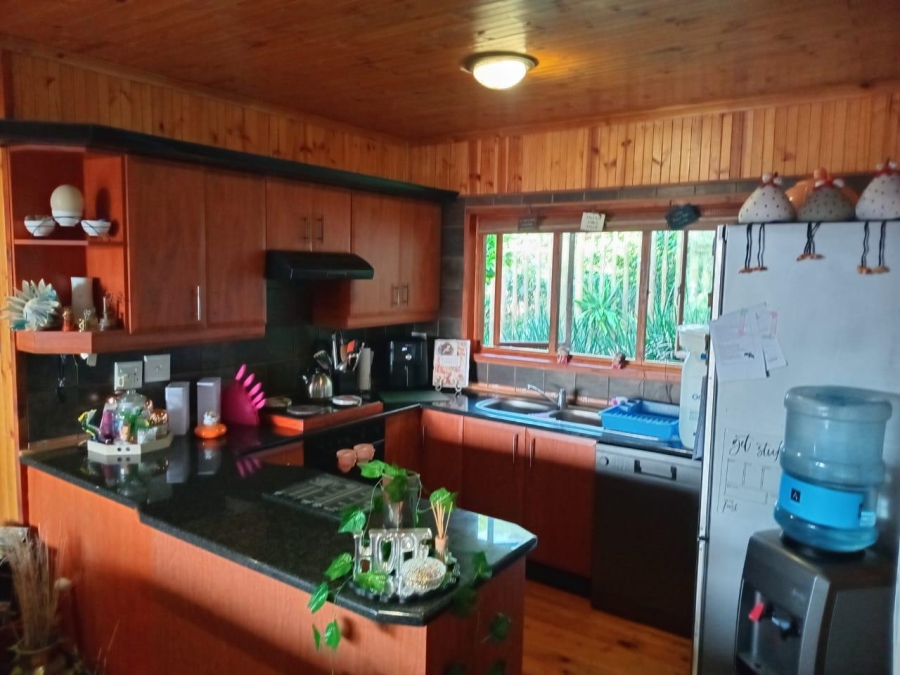 2 Bedroom Property for Sale in Southport KwaZulu-Natal