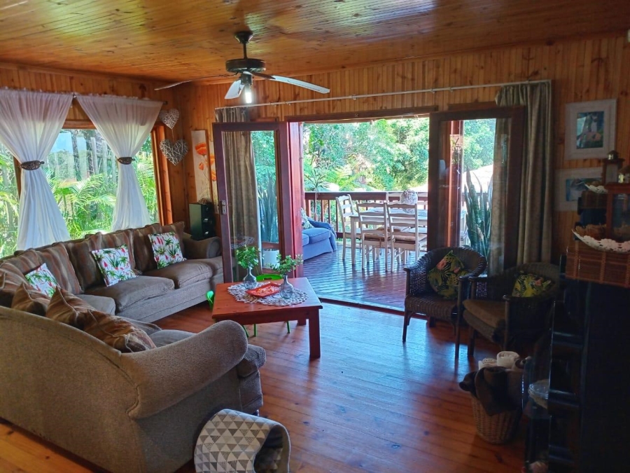 2 Bedroom Property for Sale in Southport KwaZulu-Natal