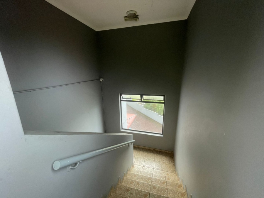 2 Bedroom Property for Sale in Margate KwaZulu-Natal