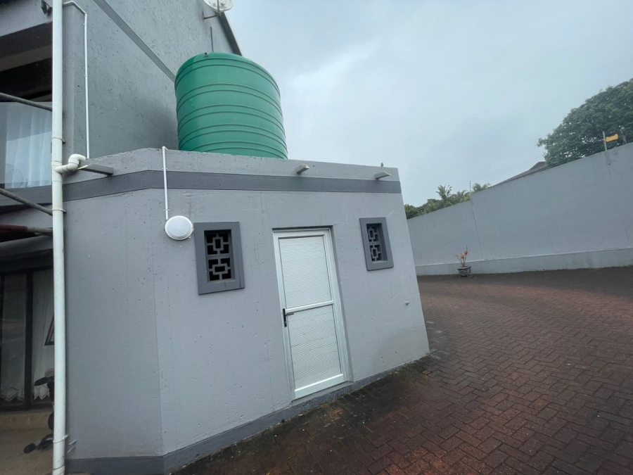 2 Bedroom Property for Sale in Margate KwaZulu-Natal