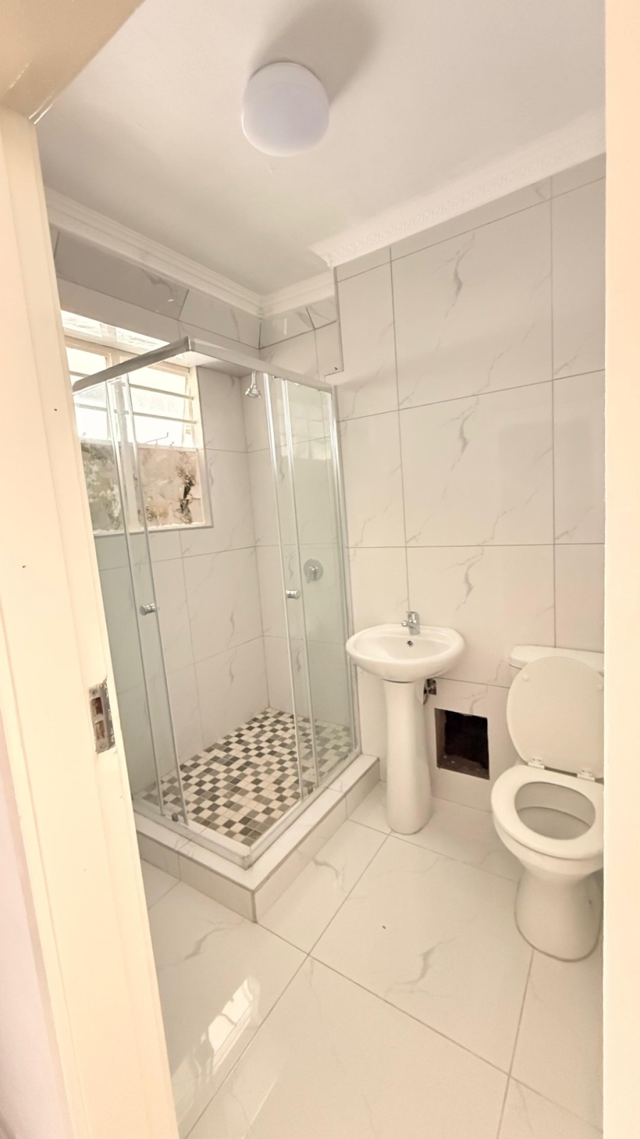 To Let 1 Bedroom Property for Rent in Durban Central KwaZulu-Natal