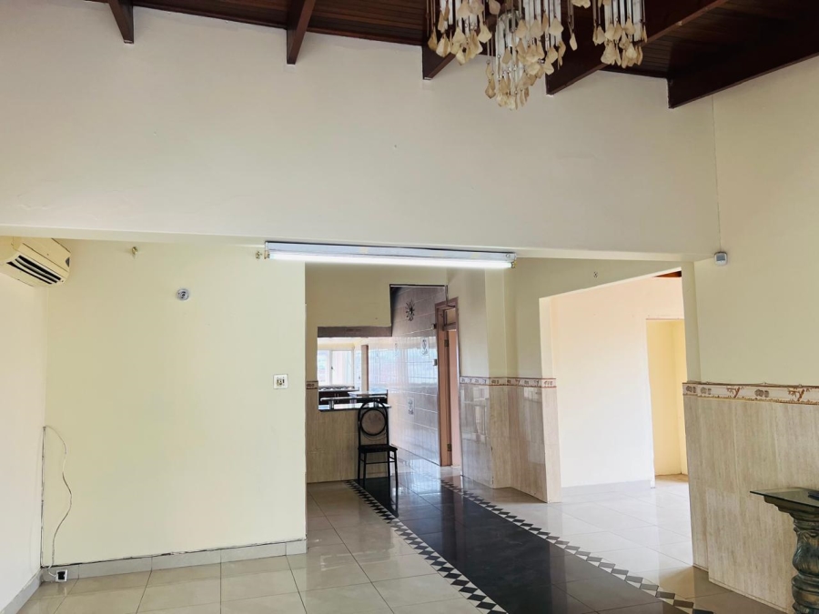 To Let 3 Bedroom Property for Rent in Bluff KwaZulu-Natal