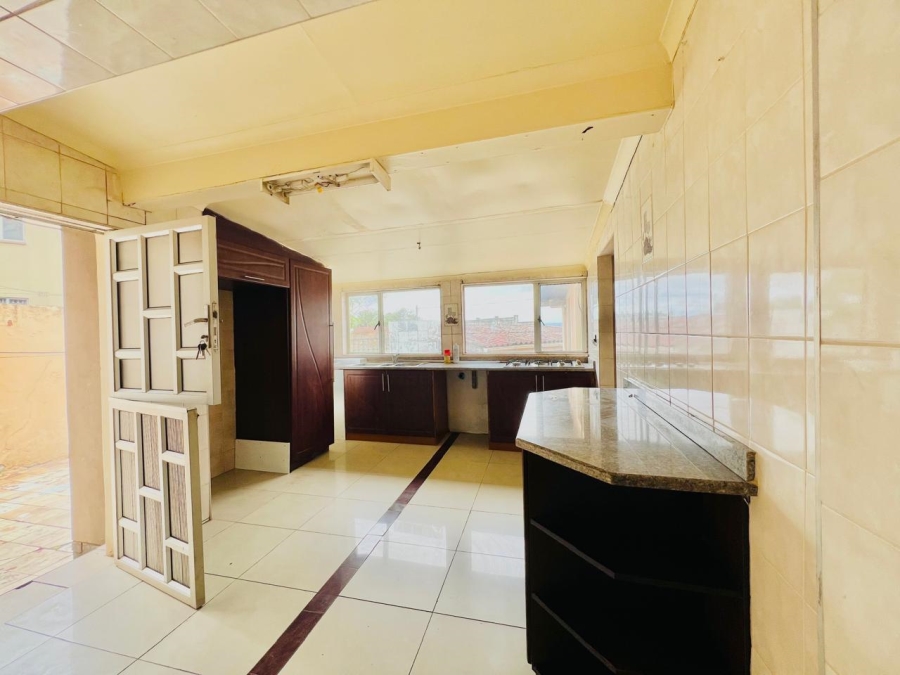 To Let 3 Bedroom Property for Rent in Bluff KwaZulu-Natal