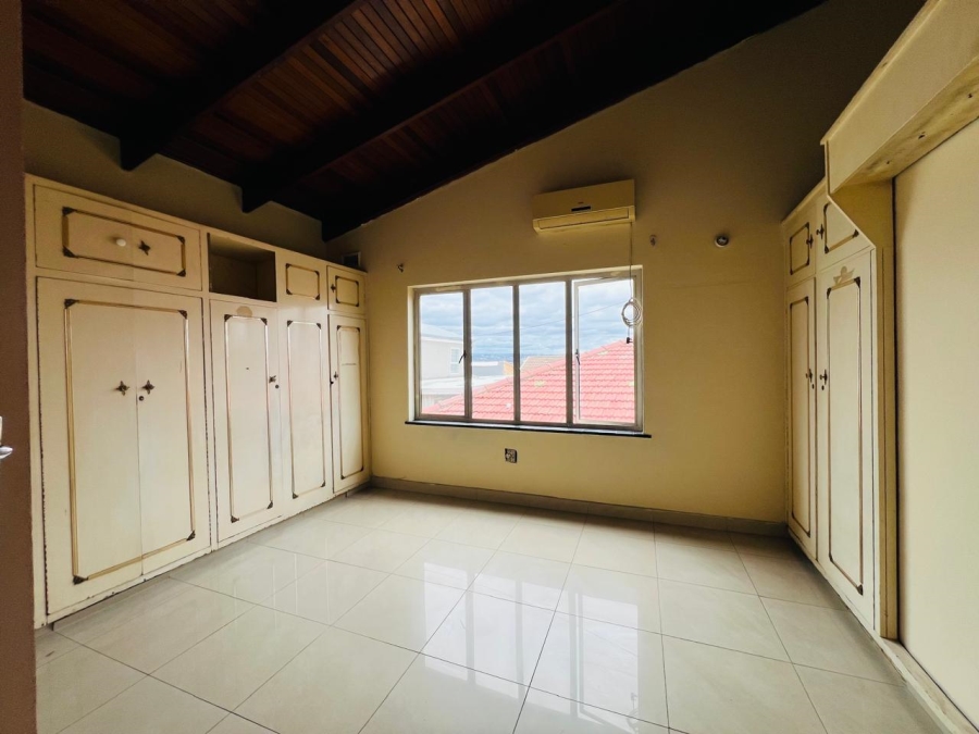 To Let 3 Bedroom Property for Rent in Bluff KwaZulu-Natal