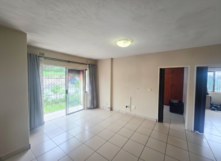 2 Bedroom Property for Sale in Gandhinagar KwaZulu-Natal