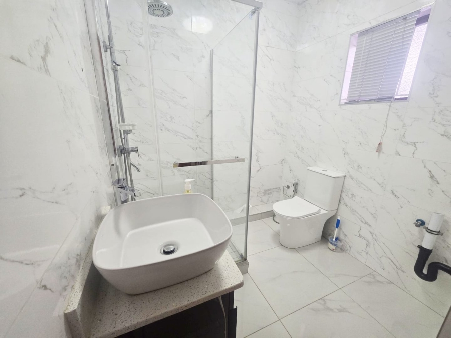 2 Bedroom Property for Sale in Gandhinagar KwaZulu-Natal