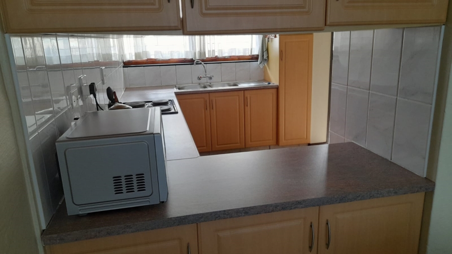 To Let 2 Bedroom Property for Rent in Doonside KwaZulu-Natal