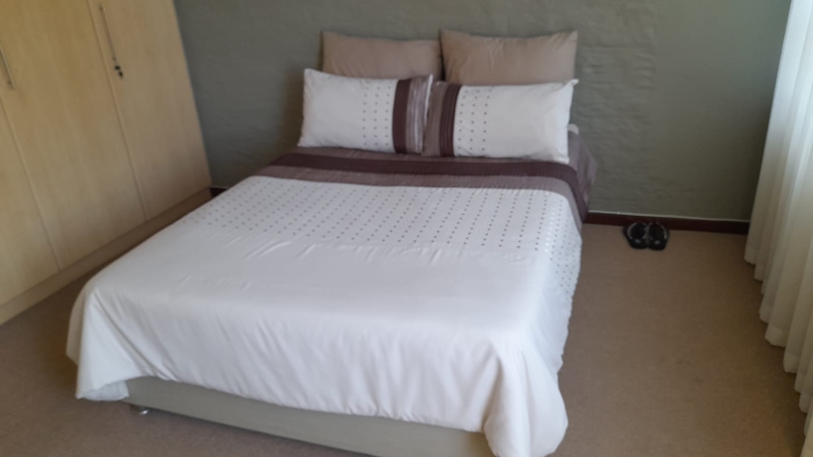 To Let 2 Bedroom Property for Rent in Doonside KwaZulu-Natal