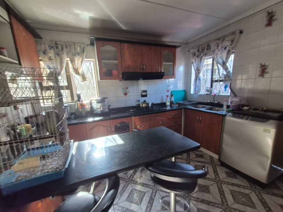 4 Bedroom Property for Sale in Isipingo Hills KwaZulu-Natal