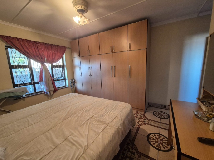 4 Bedroom Property for Sale in Isipingo Hills KwaZulu-Natal