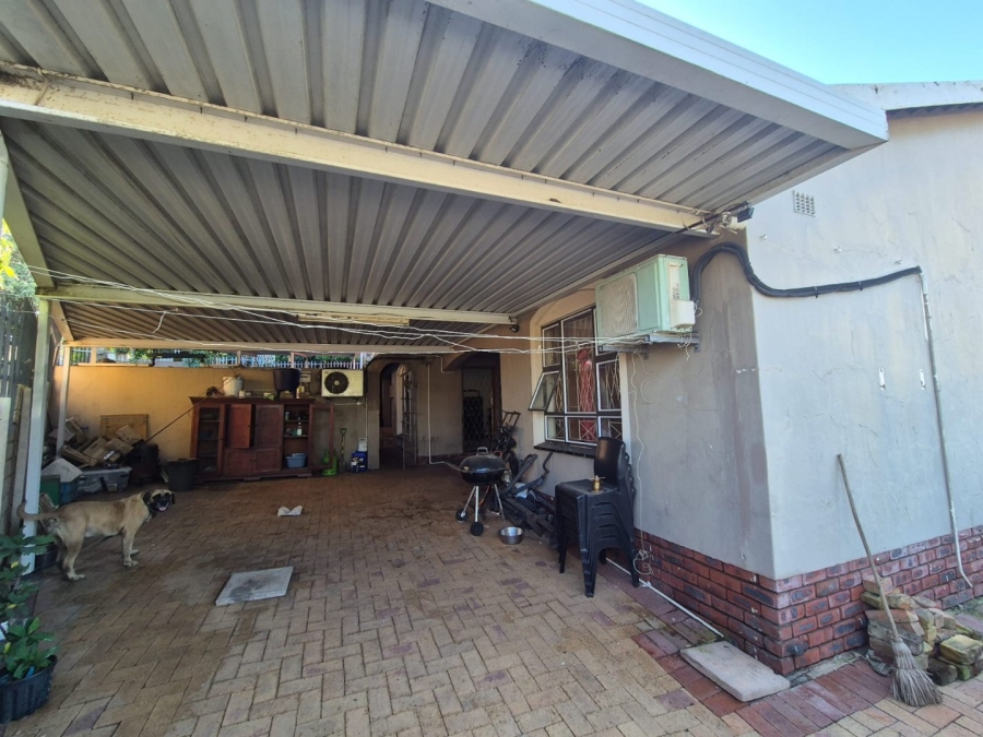 4 Bedroom Property for Sale in Isipingo Hills KwaZulu-Natal
