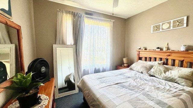 2 Bedroom Property for Sale in Uvongo KwaZulu-Natal