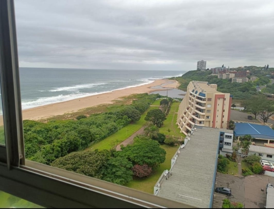2 Bedroom Property for Sale in Amanzimtoti KwaZulu-Natal