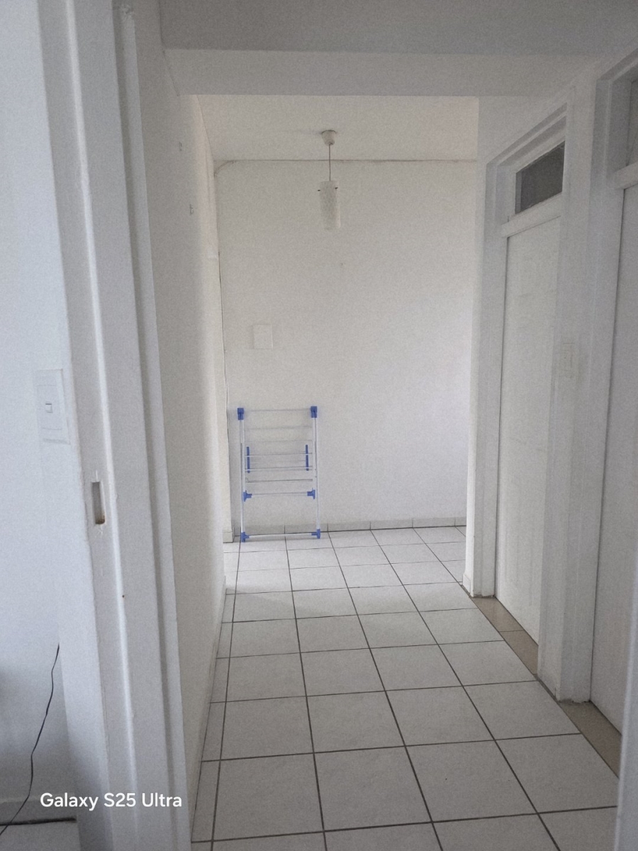 2 Bedroom Property for Sale in Amanzimtoti KwaZulu-Natal