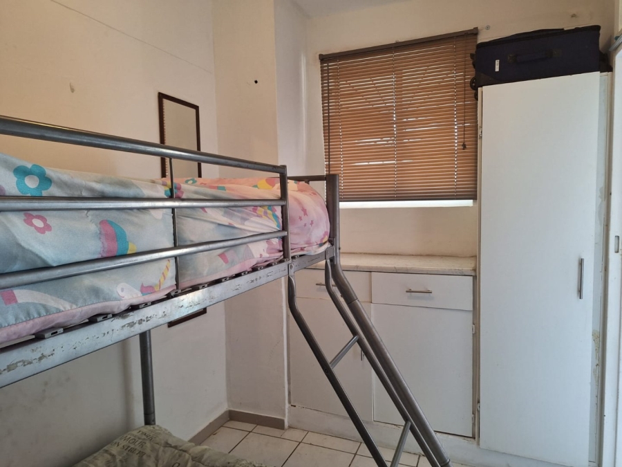 2 Bedroom Property for Sale in Amanzimtoti KwaZulu-Natal