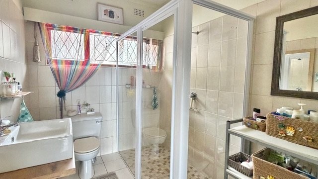 3 Bedroom Property for Sale in Uvongo KwaZulu-Natal