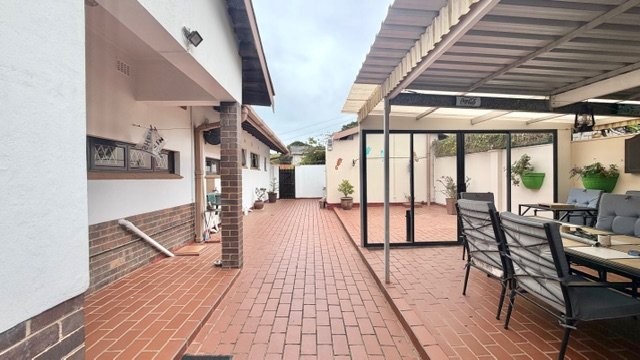 3 Bedroom Property for Sale in Uvongo KwaZulu-Natal