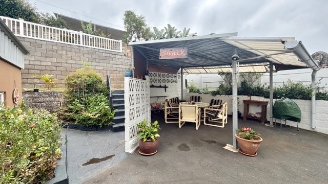 3 Bedroom Property for Sale in Uvongo KwaZulu-Natal