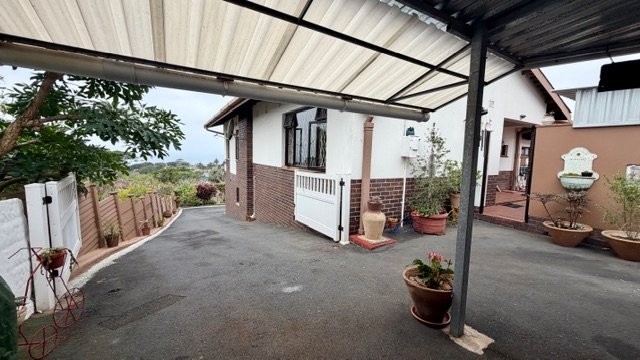 3 Bedroom Property for Sale in Uvongo KwaZulu-Natal