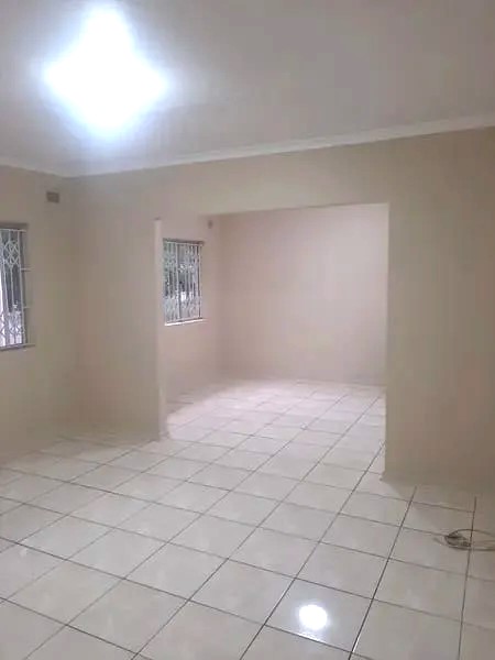 To Let 2 Bedroom Property for Rent in Moseley Park KwaZulu-Natal