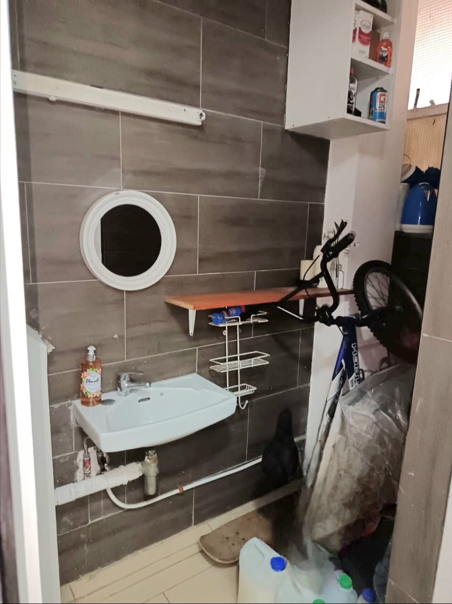 2 Bedroom Property for Sale in North Beach KwaZulu-Natal