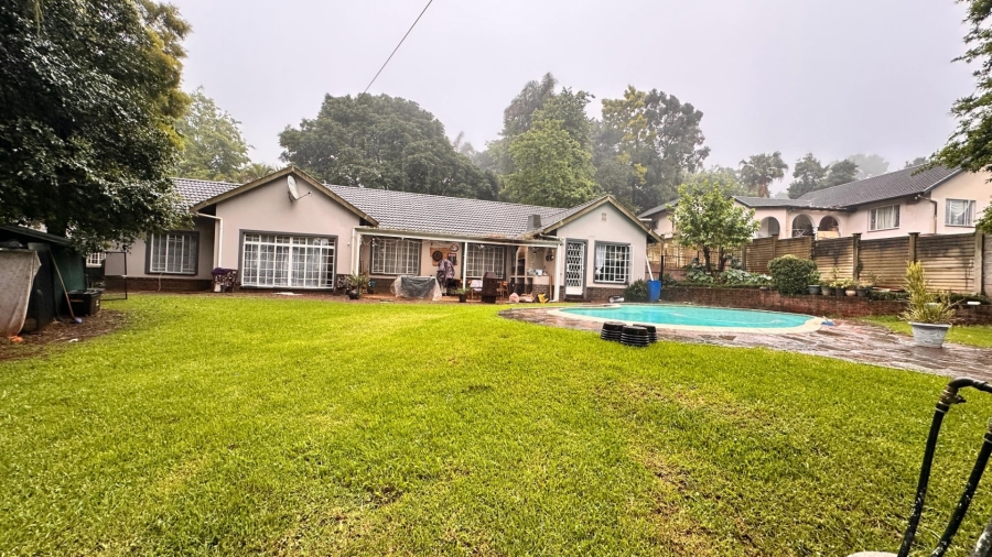 4 Bedroom Property for Sale in Chase Valley Heights KwaZulu-Natal